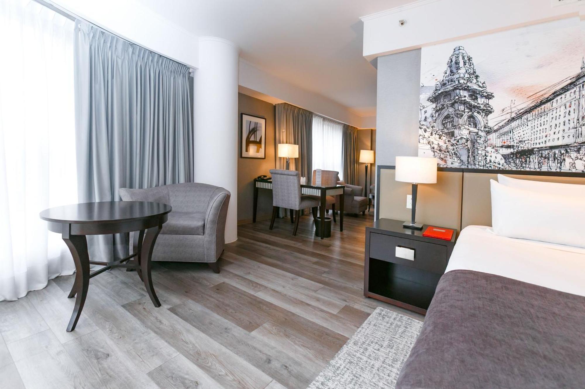 Doubletree By Hilton Buenos Aires Hotel Exterior photo Suite